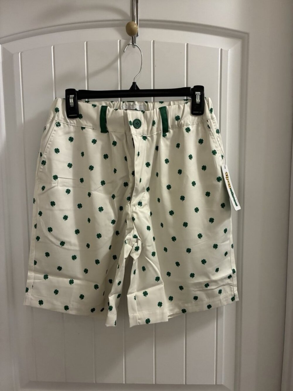 Tipsy Elves Clover Walking Shorts White With Shamrocks Flexible Waist 36” x 7.5”